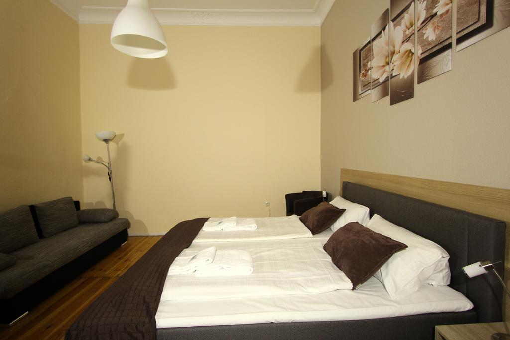 Hotel Elegia Am Kurfuerstendamm Berlin Oda fotoğraf