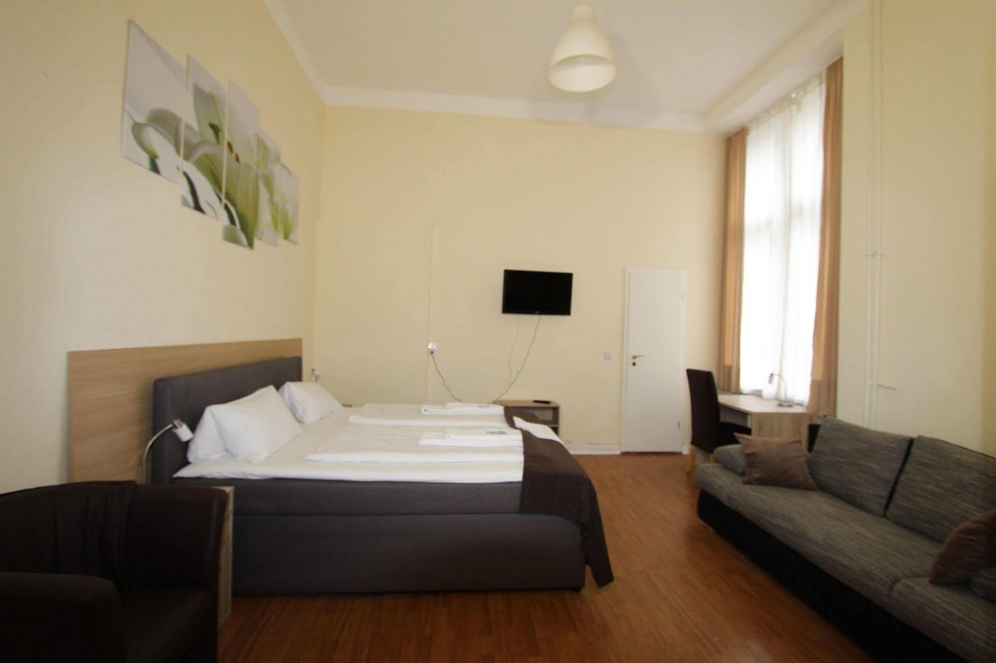 Hotel Elegia Am Kurfuerstendamm Berlin Dış mekan fotoğraf