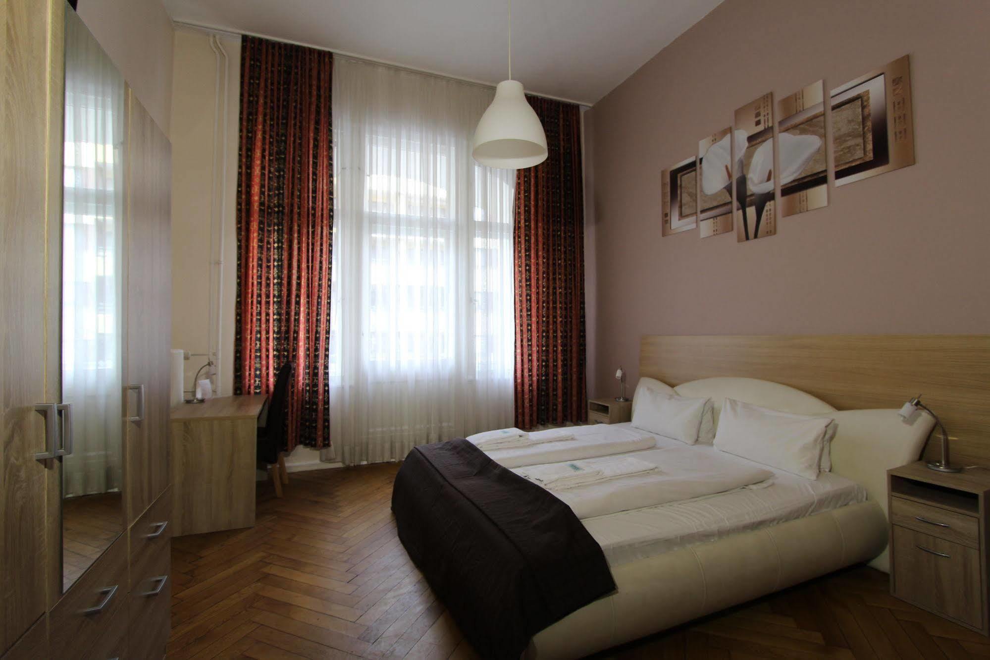 Hotel Elegia Am Kurfuerstendamm Berlin Dış mekan fotoğraf