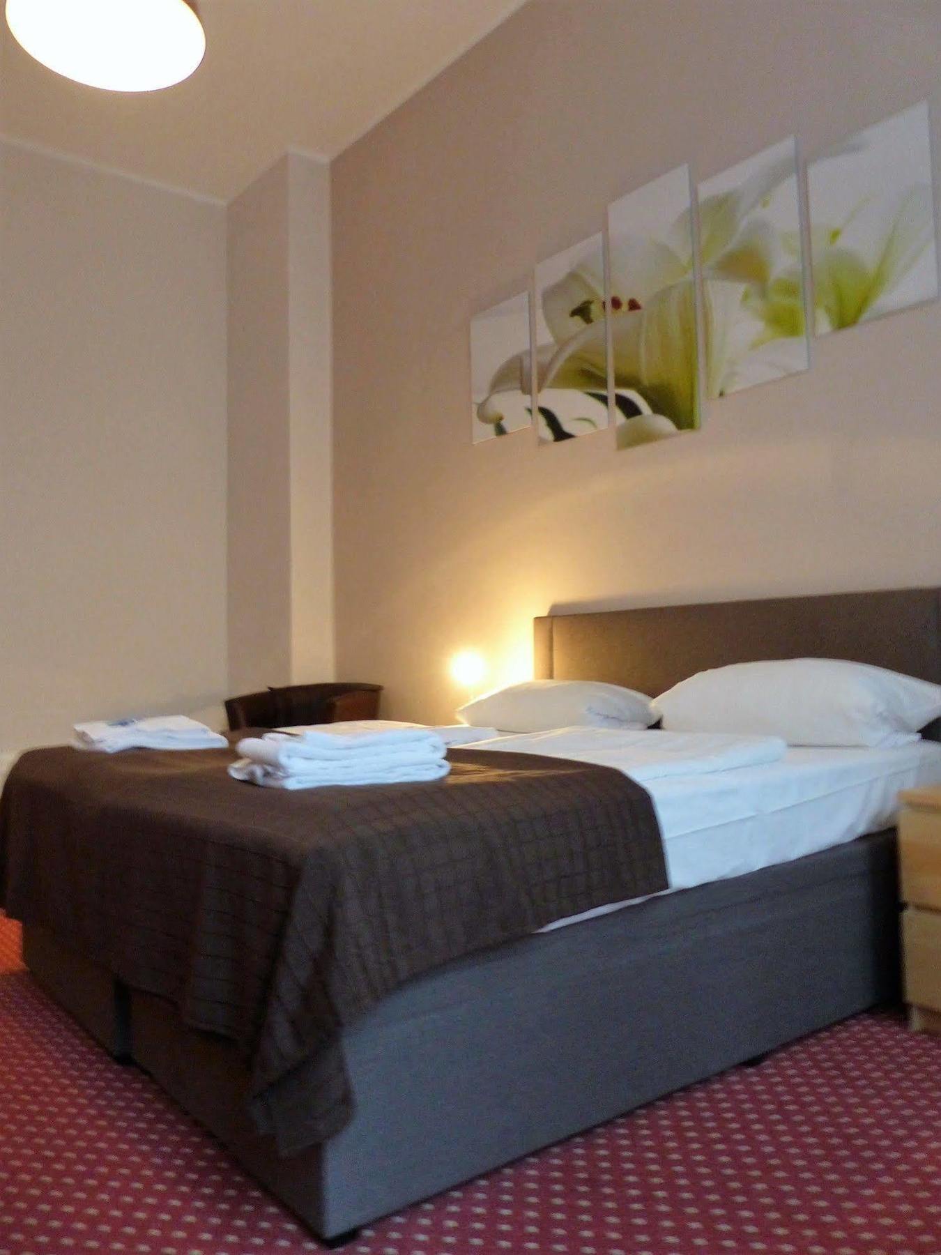 Hotel Elegia Am Kurfuerstendamm Berlin Dış mekan fotoğraf