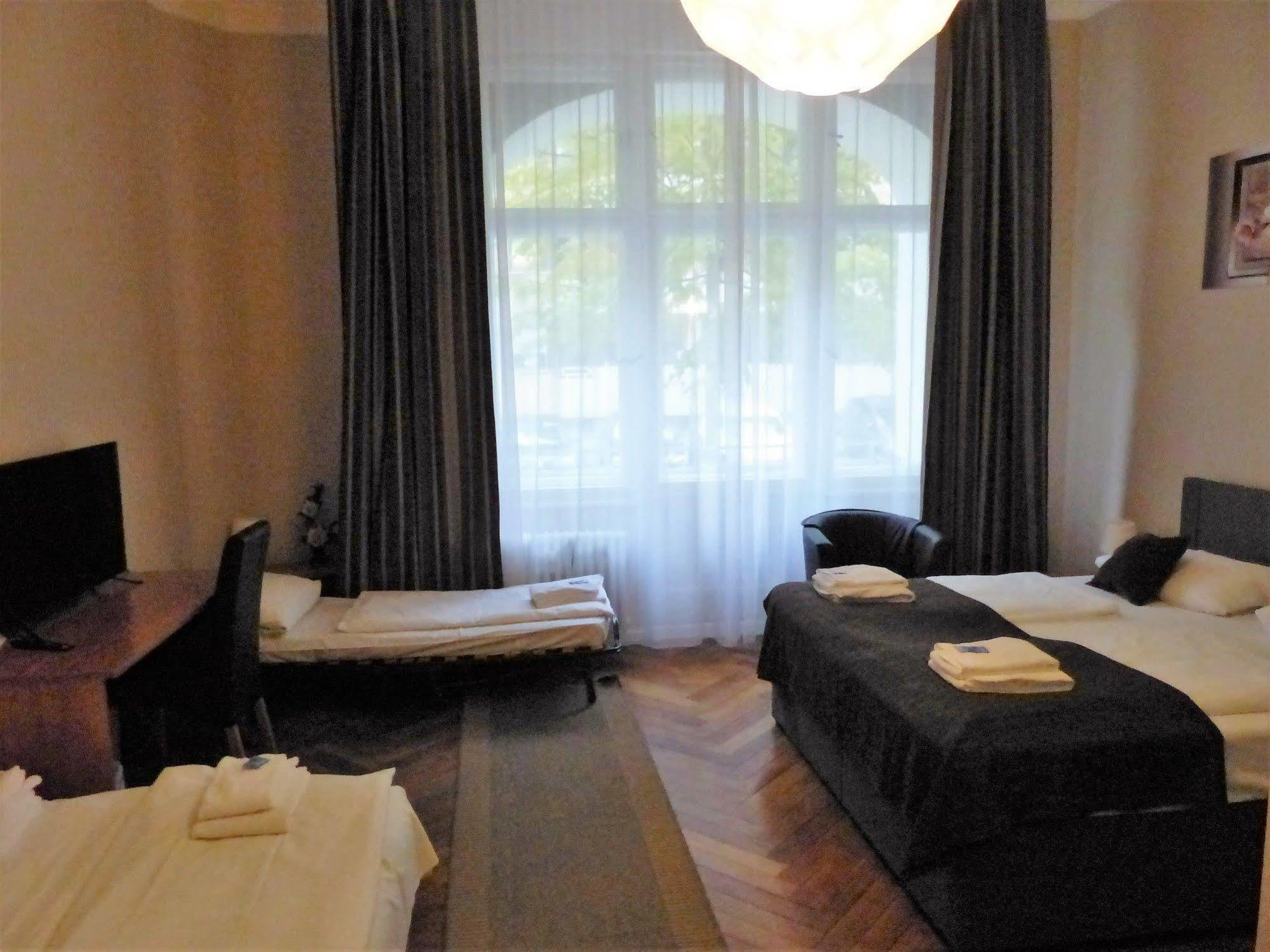 Hotel Elegia Am Kurfuerstendamm Berlin Dış mekan fotoğraf