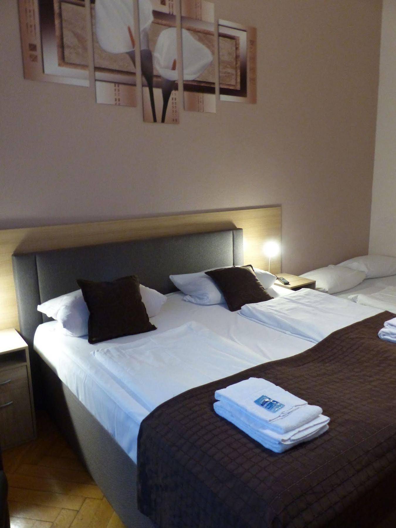 Hotel Elegia Am Kurfuerstendamm Berlin Dış mekan fotoğraf